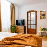 The- Point- 3br Bright Cloud Appartement