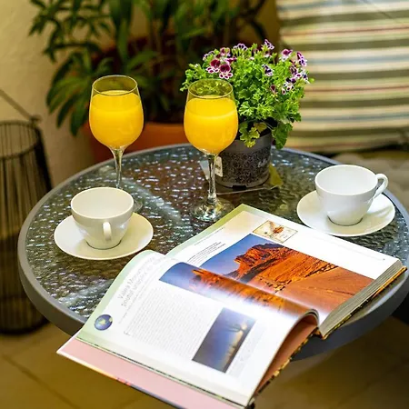 The- Point- 3br Bright Cloud דירה *