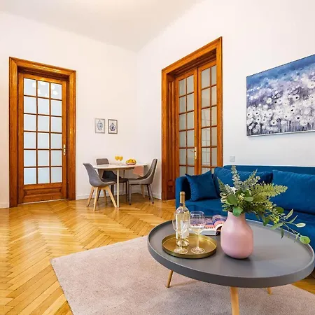 The- Point- 3br Bright Cloud Bucharest