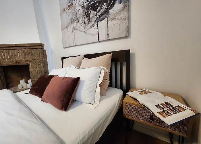 The- Point- 3br Bright Cloud *